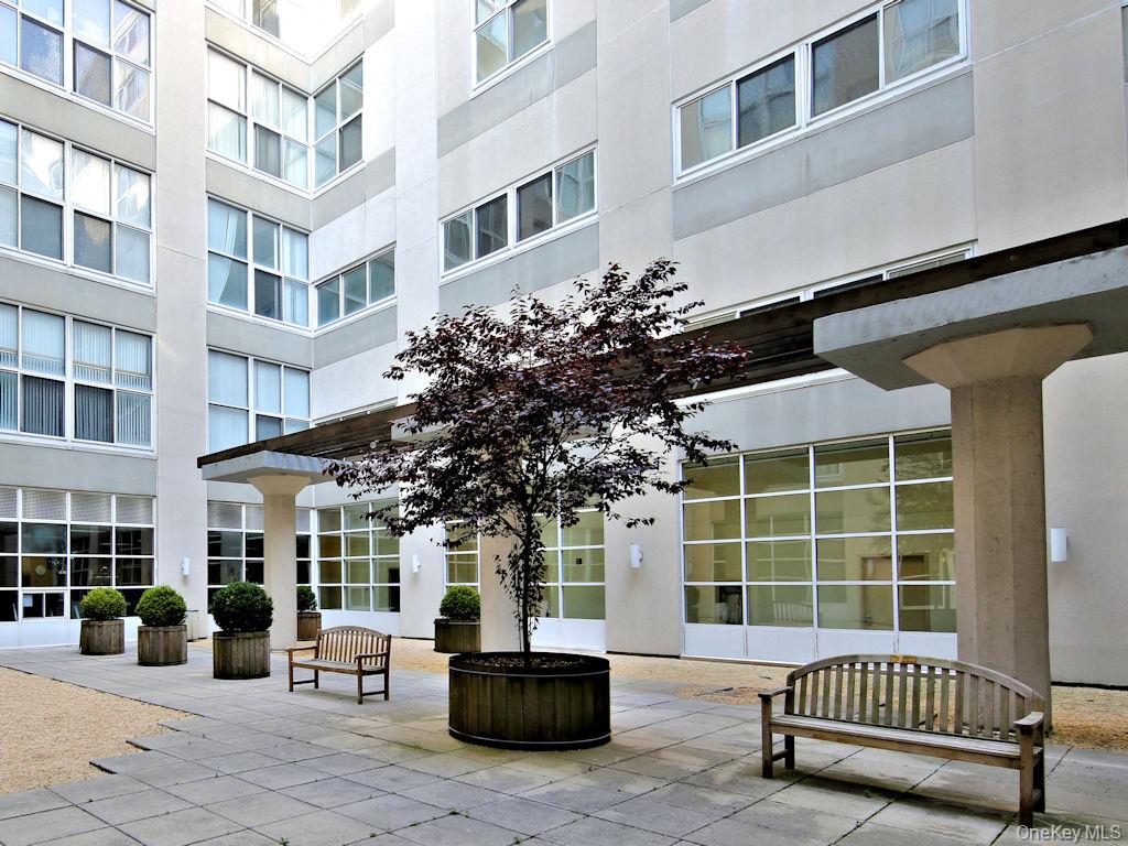 #12 photo, 1 Landmark Square, Port Chester , NY 10573