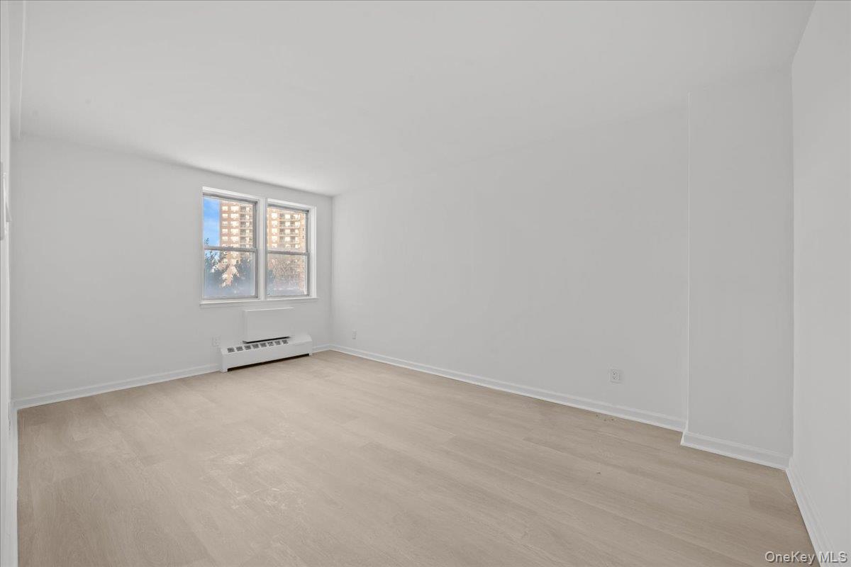 #11 photo, 5700 Arlington Avenue, 布朗士 Bronx , NY 10471