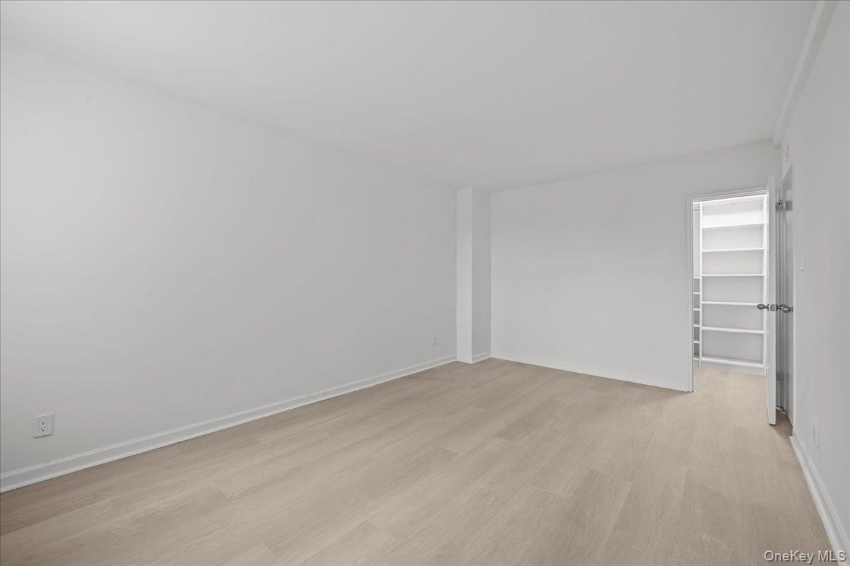 #12 photo, 5700 Arlington Avenue, 布朗士 Bronx , NY 10471