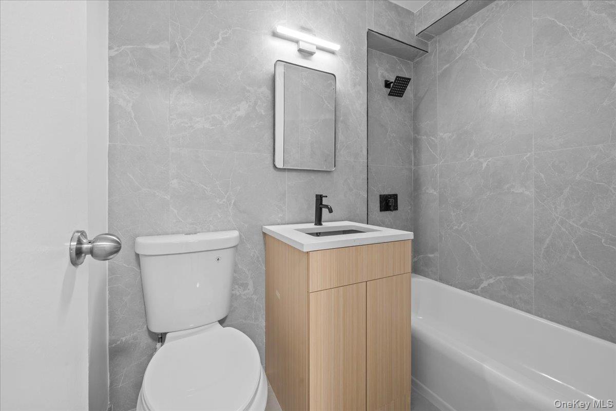 #9 photo, 5700 Arlington Avenue, 布朗士 Bronx , NY 10471