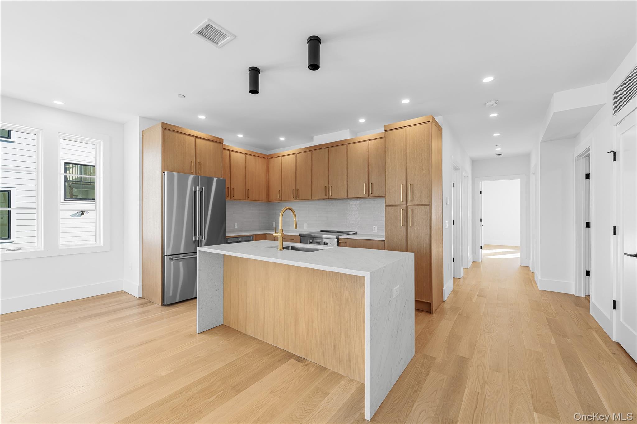 #3 photo, 156 Palisade Street, Dobbs Ferry , NY 10522