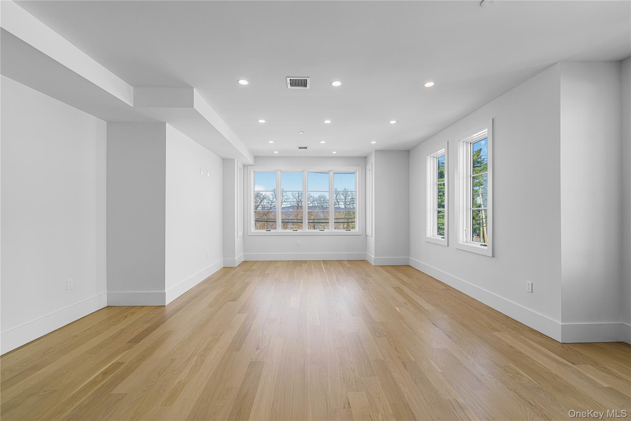 #6 photo, 156 Palisade Street, Dobbs Ferry , NY 10522