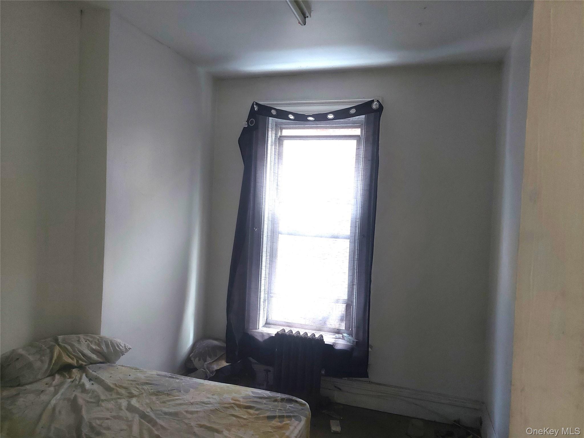 #6 photo, 2408 Grand Avenue, 布朗士 Bronx , NY 10468
