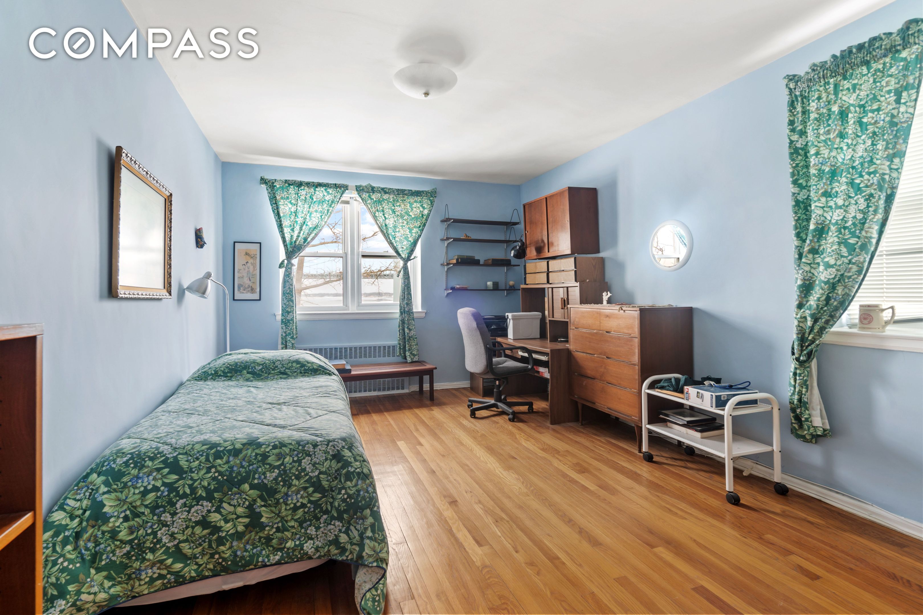 #9 photo, 162-01 Powells Cove Boulevard, Whitestone , NY 11357