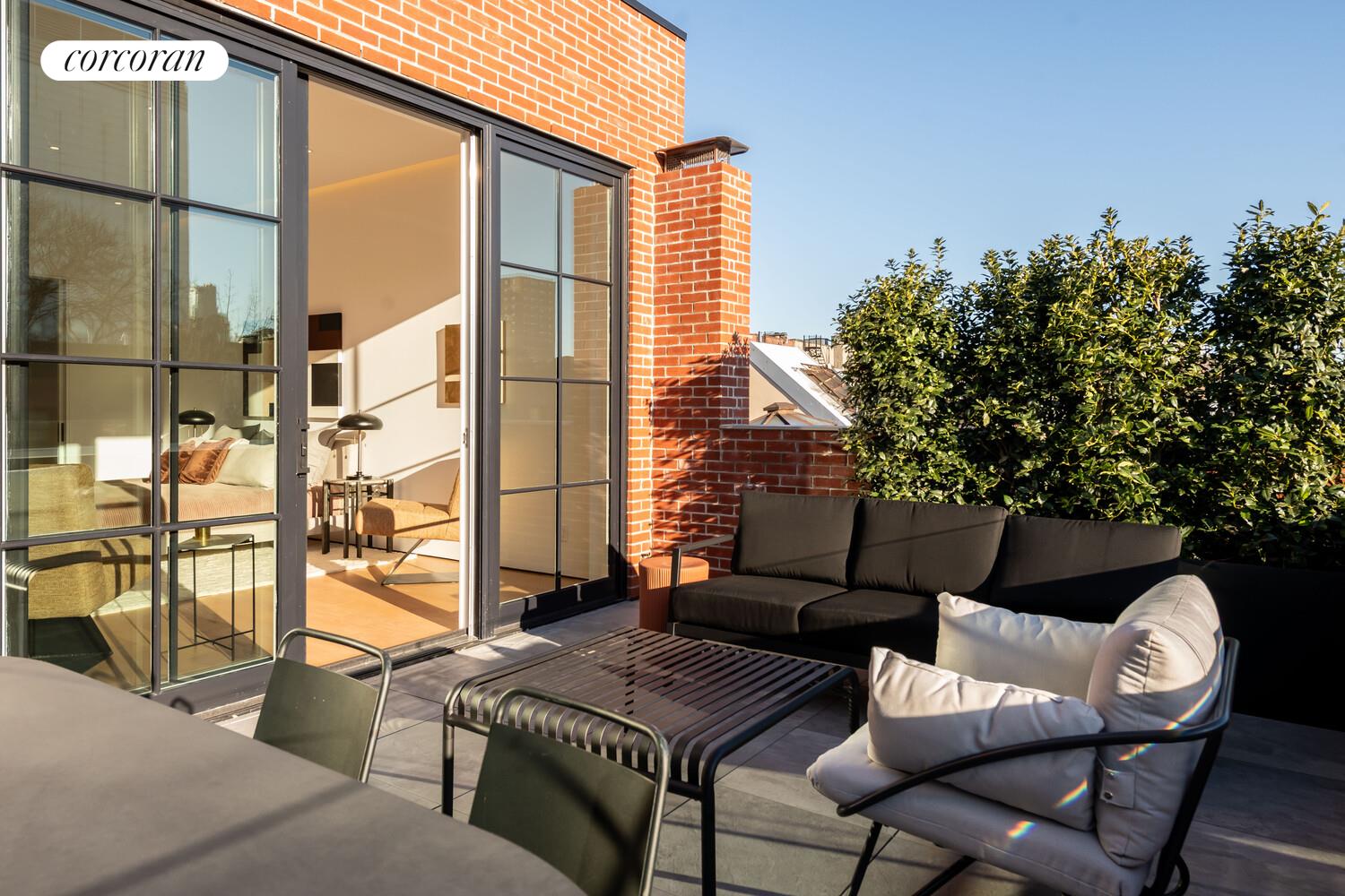 #11 photo, 313 E 6TH Street, 曼哈顿 东村区 East Village , NY 10003