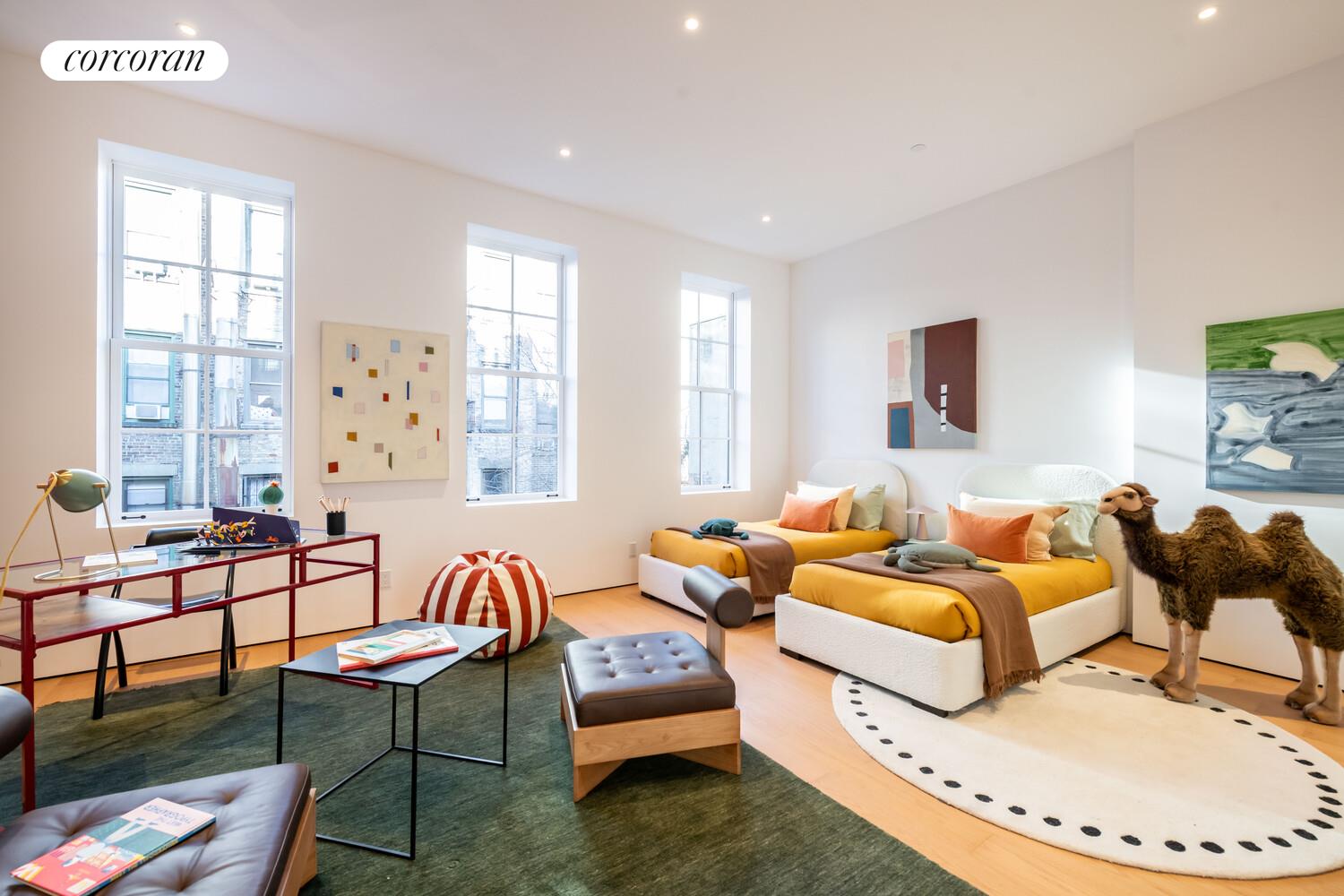 #16 photo, 313 E 6TH Street, 曼哈顿 东村区 East Village , NY 10003