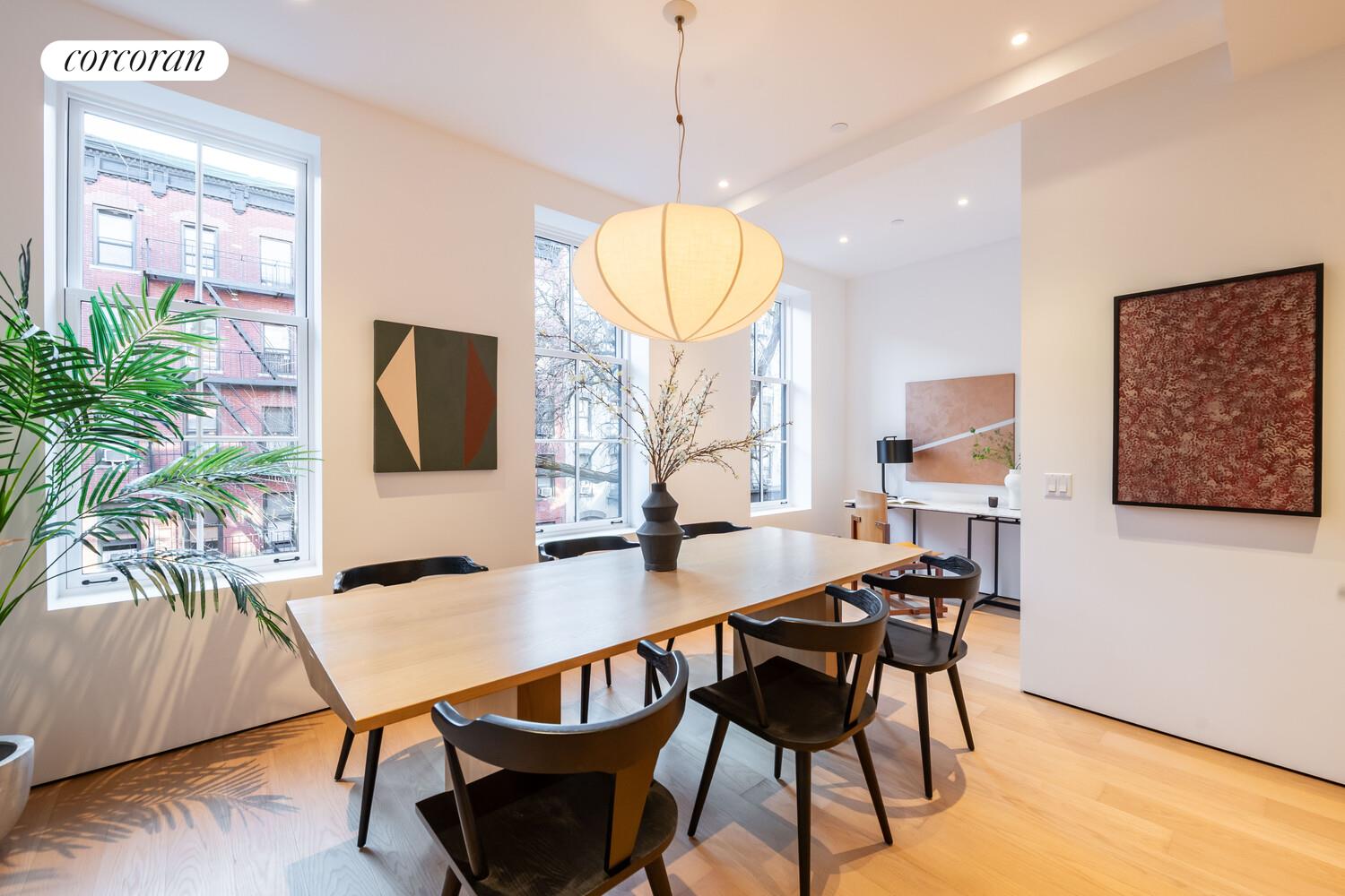 #8 photo, 313 E 6TH Street, 曼哈顿 东村区 East Village , NY 10003