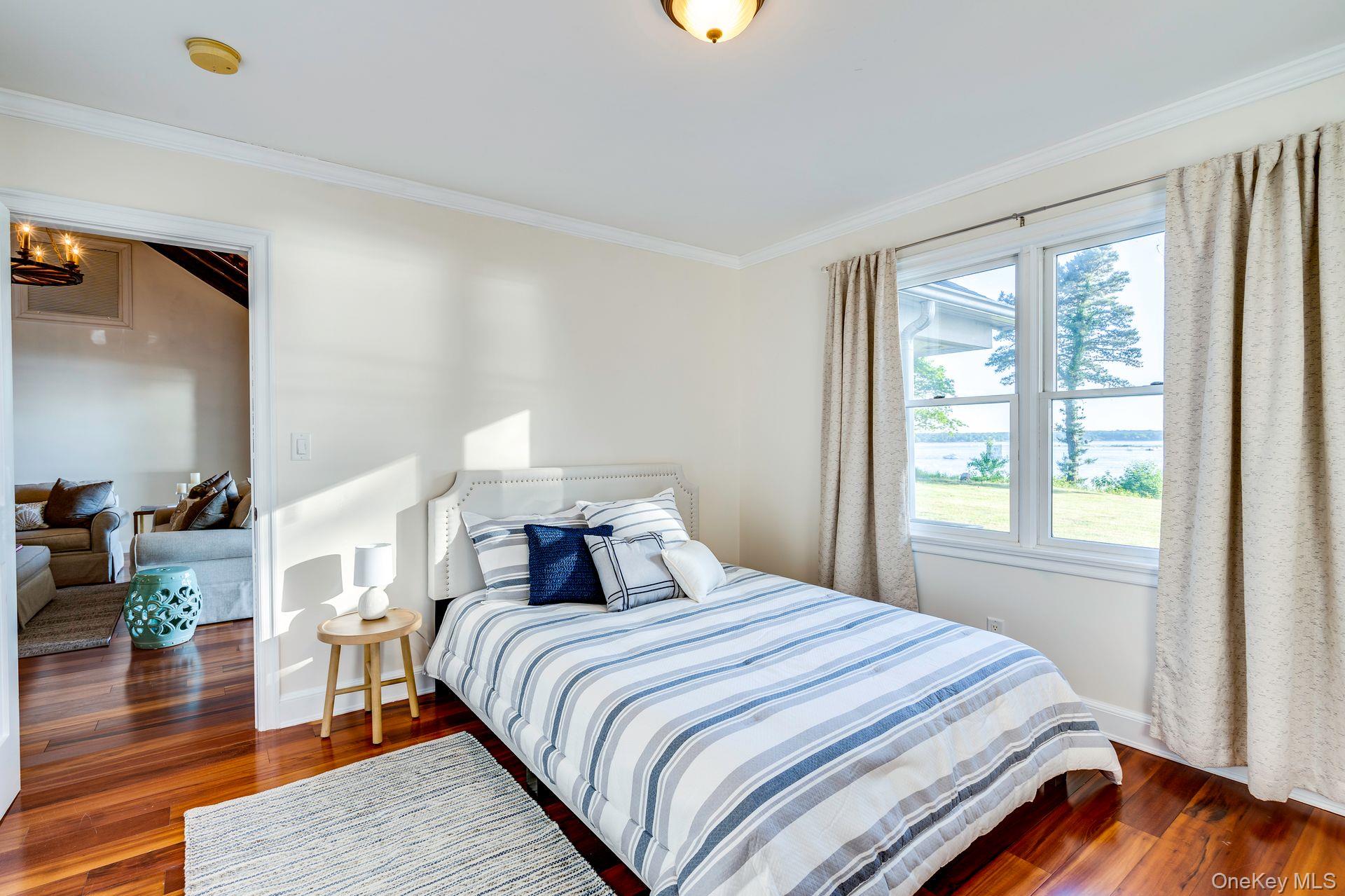 #15 photo, 140 Old Winkle Point Road, Northport , NY 11768