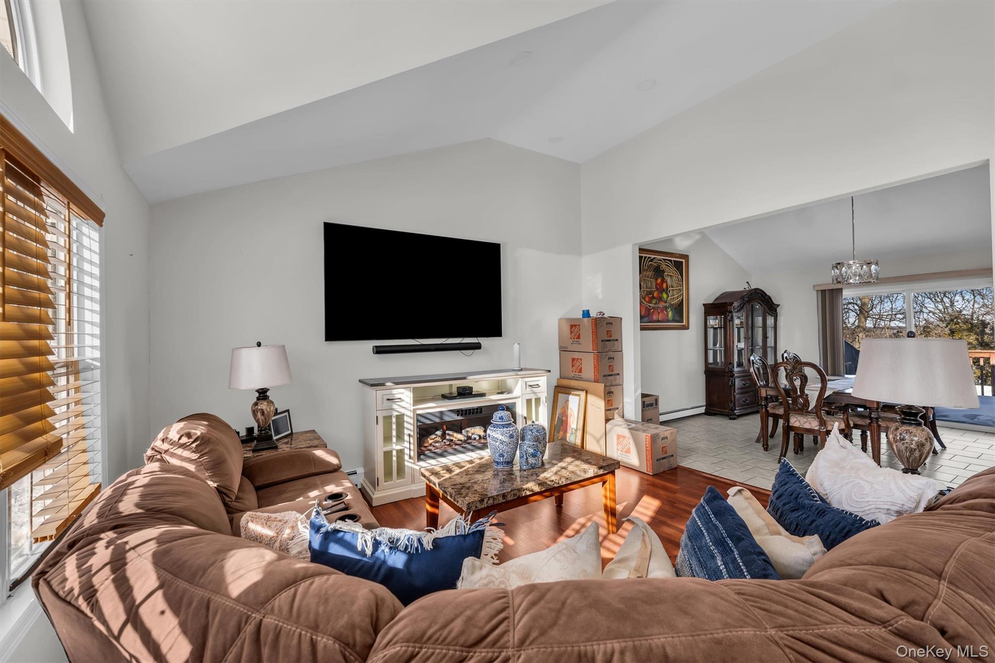 #17 photo, 19 Summit, Farmingville , NY 11738