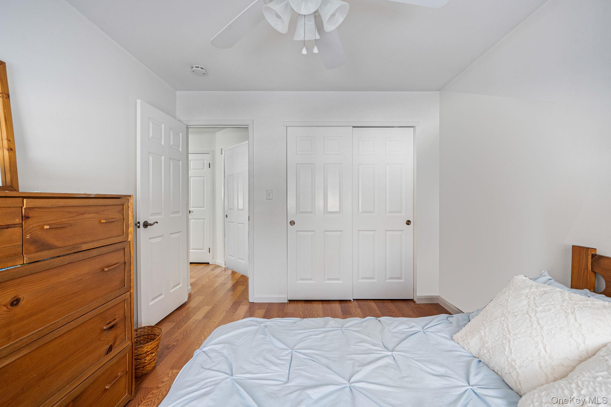 #18 photo, 2 Greenbriar Court, 东长岛 Middle Island , NY 11953