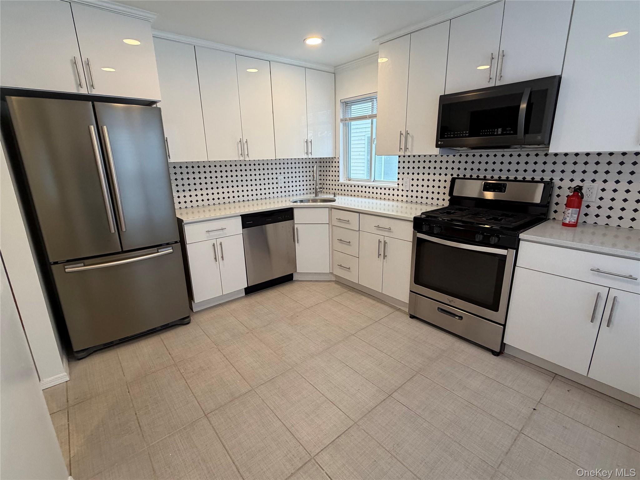 #3 photo, 62 #A Linwood Road, Port Washington , NY 11050