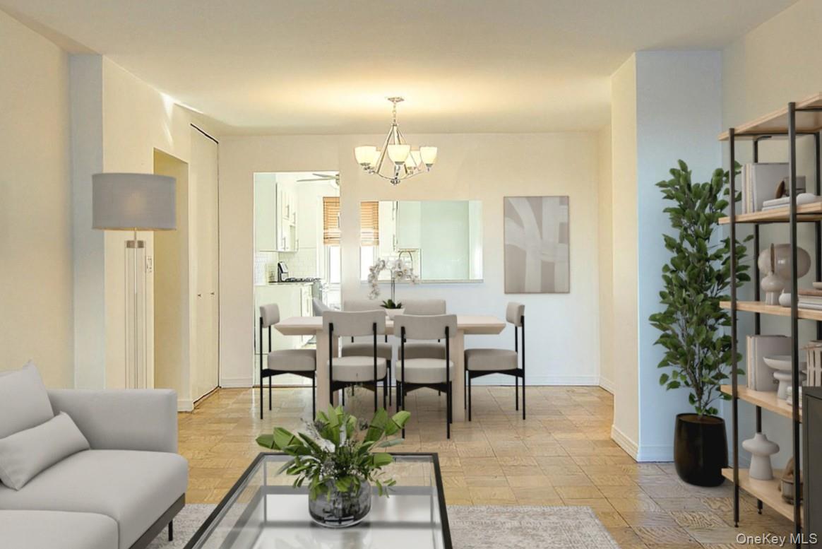 #12 photo, 70-25 Yellowstone Boulevard, 皇后区 森林小丘 Forest Hills , NY 11375