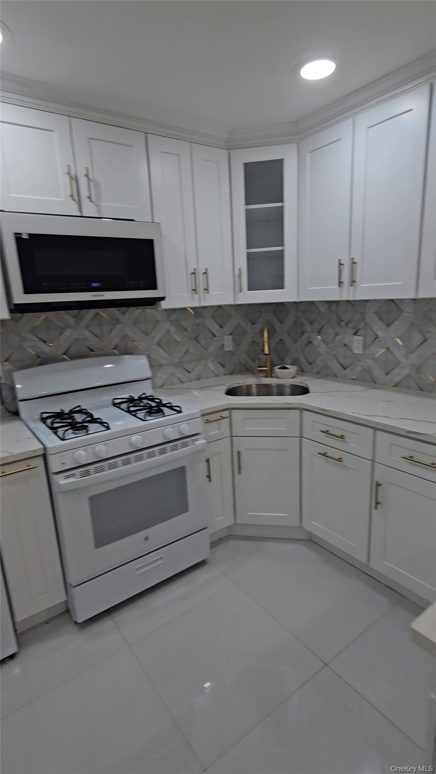 #2 photo, 101-25 111th, Richmond Hill S. , NY 11419