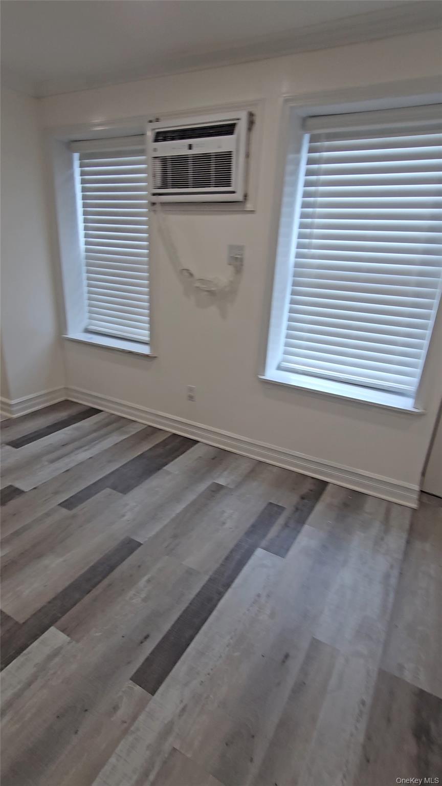 #7 photo, 101-25 111th, Richmond Hill S. , NY 11419