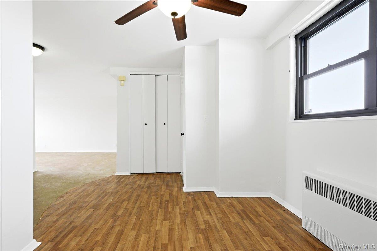 #15 photo, 90-50 Union Turnpike, Glendale , NY 11385