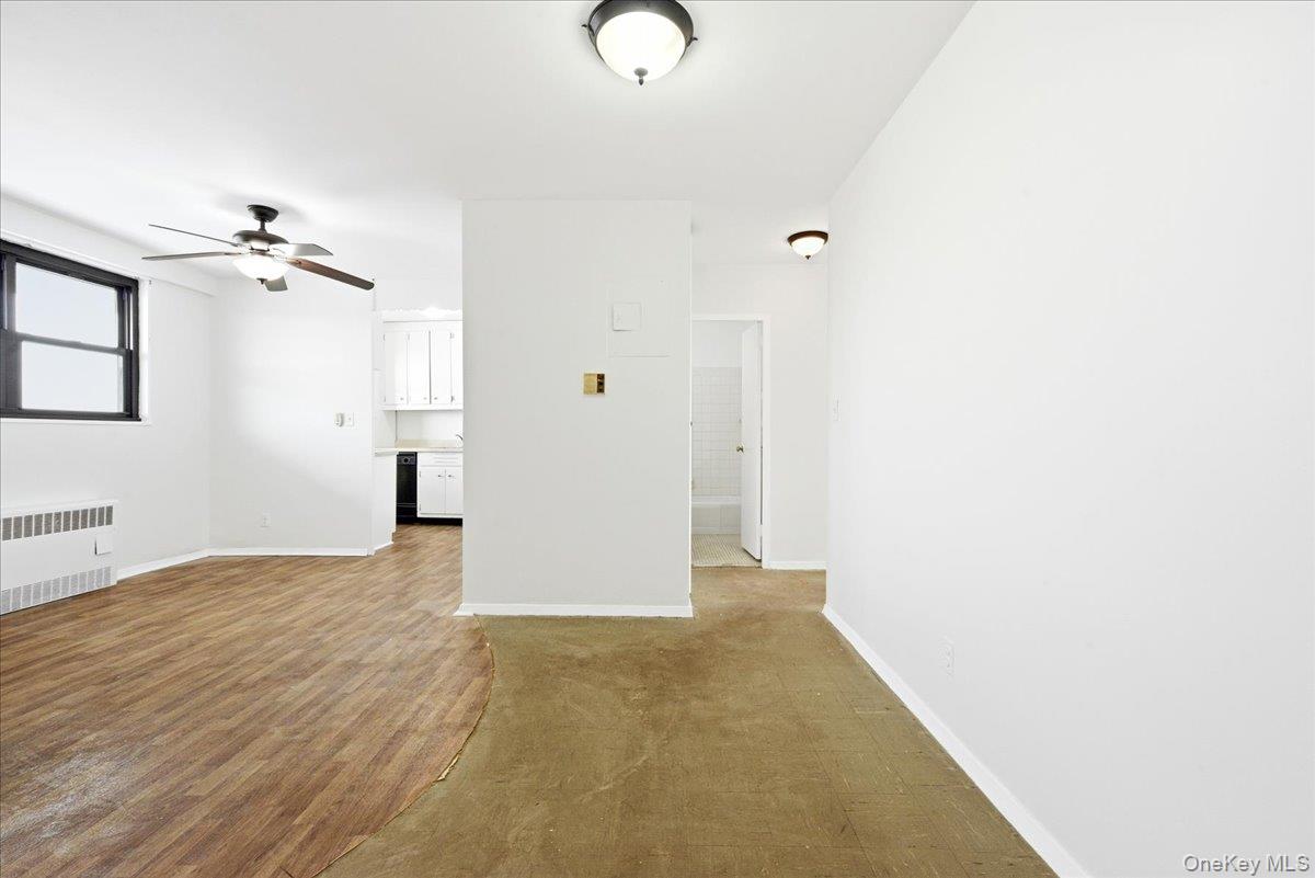 #9 photo, 90-50 Union Turnpike, Glendale , NY 11385