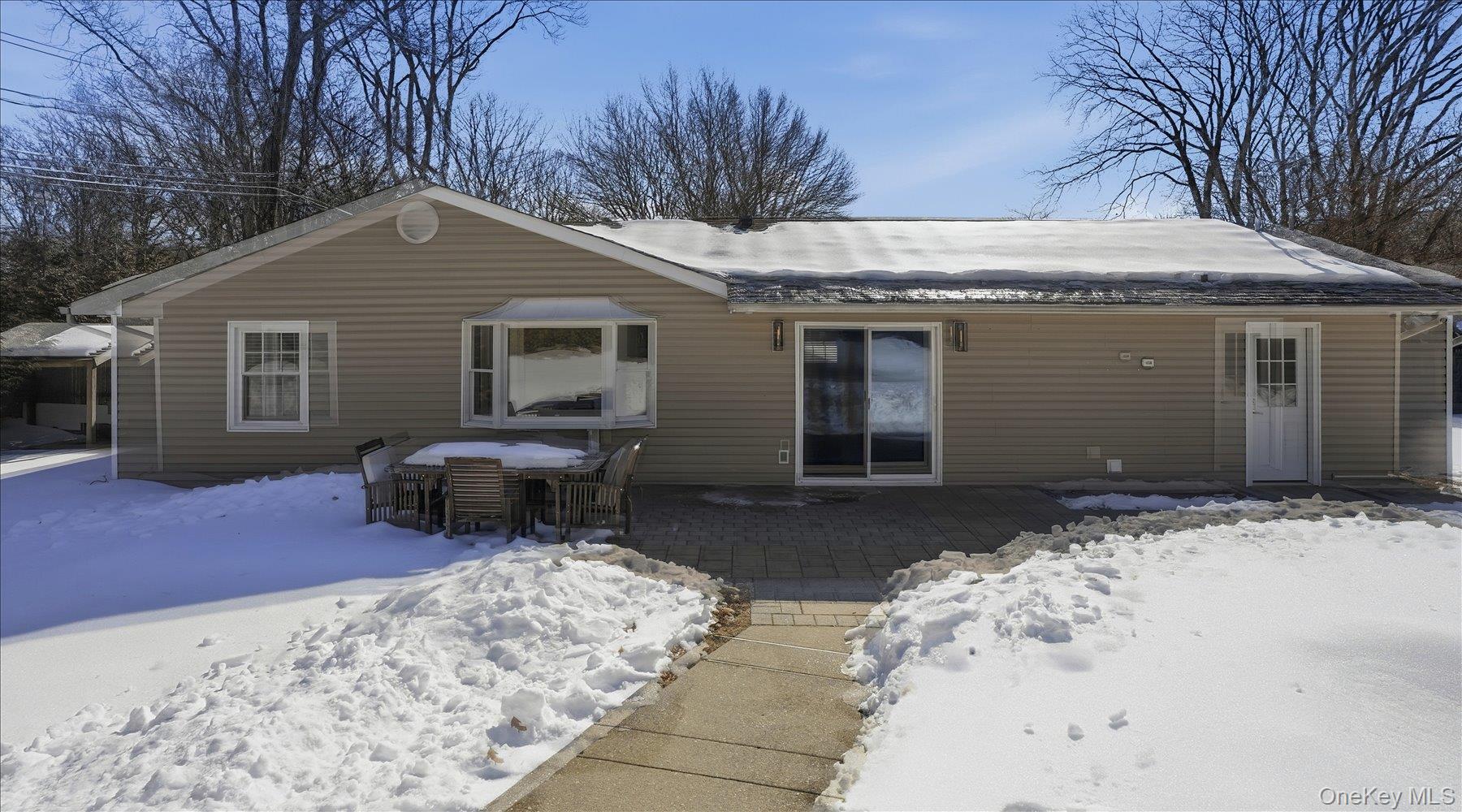 #5 photo, 59 Sycamore Circle, Саффолк ‖ Stony Brook , NY 11790