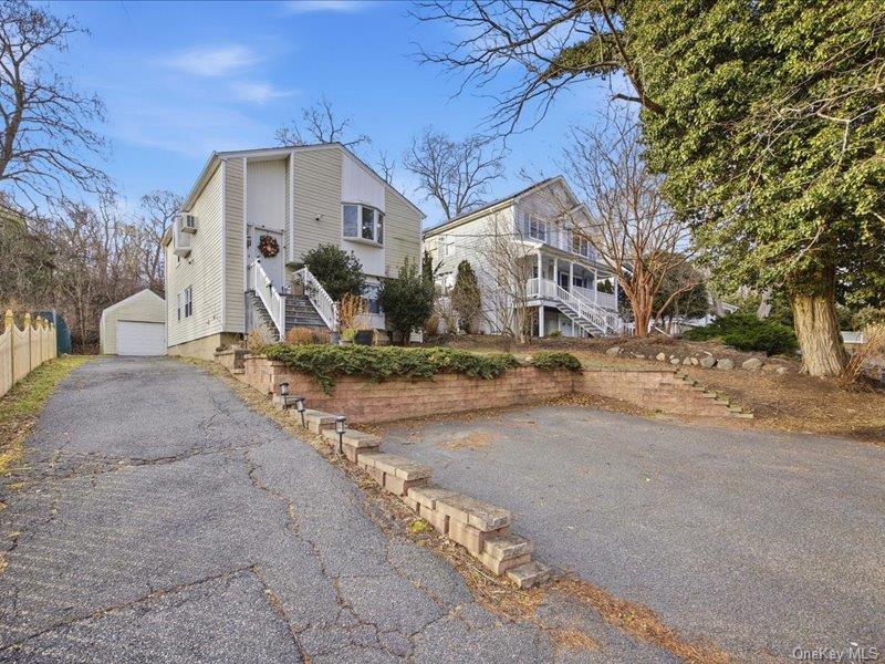 #9 photo, 22 Midland Avenue, 东长岛 Port Jefferson , NY 11777