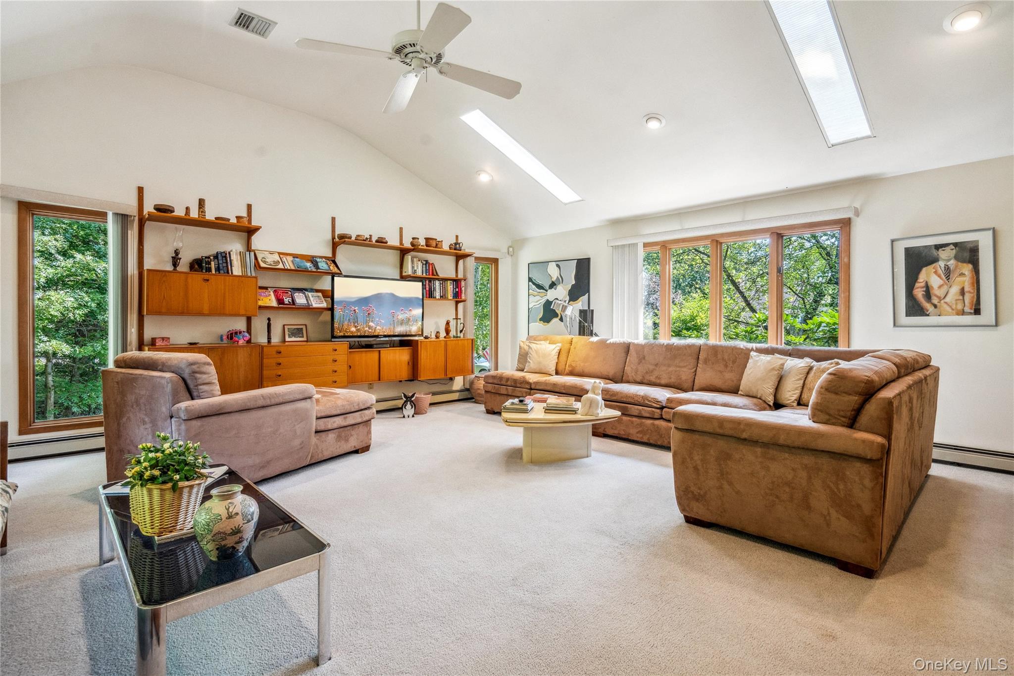 #15 photo, 10 Tradewinds Drive, Bayville , NY 11709