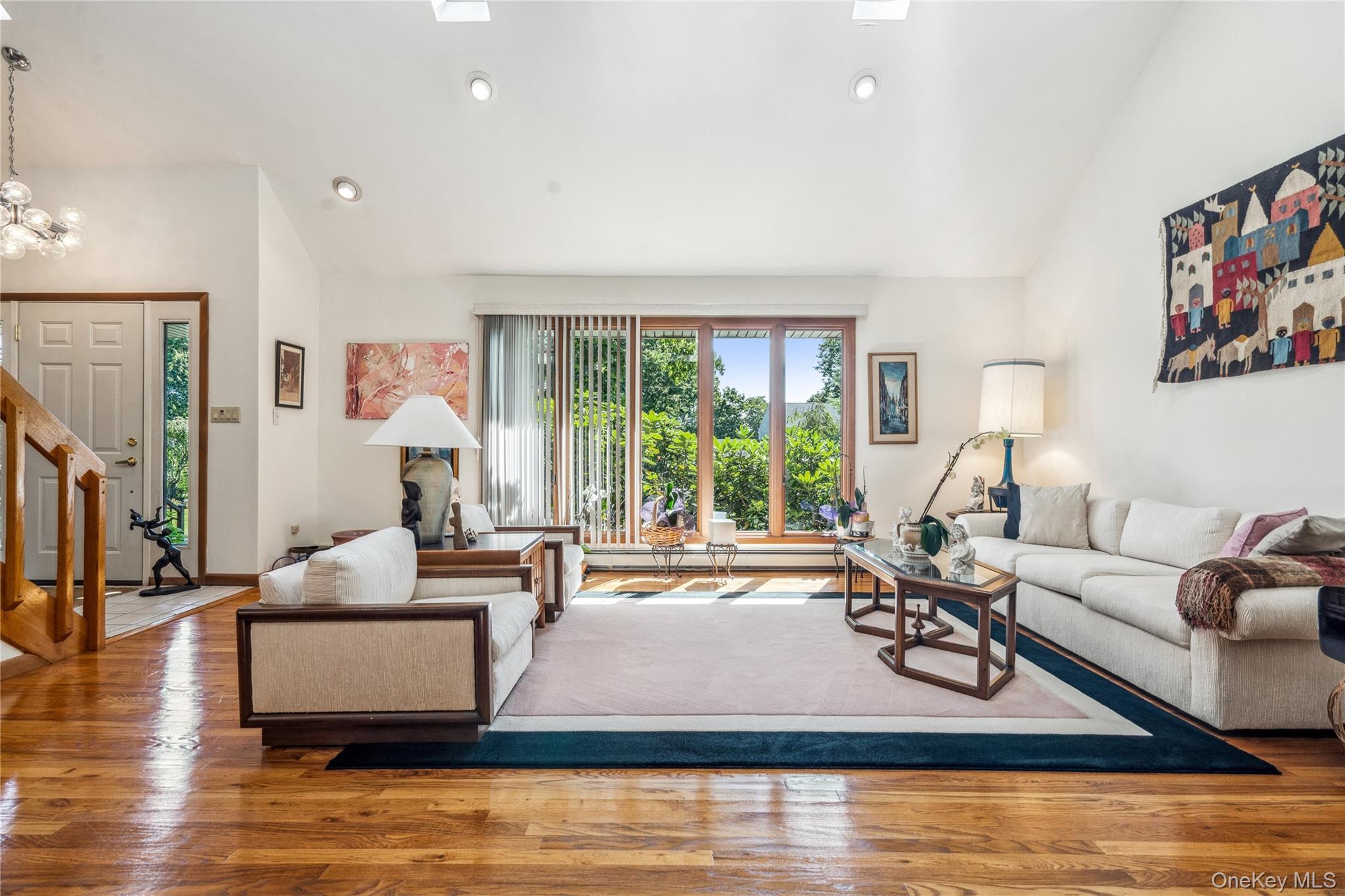 #5 photo, 10 Tradewinds Drive, Bayville , NY 11709