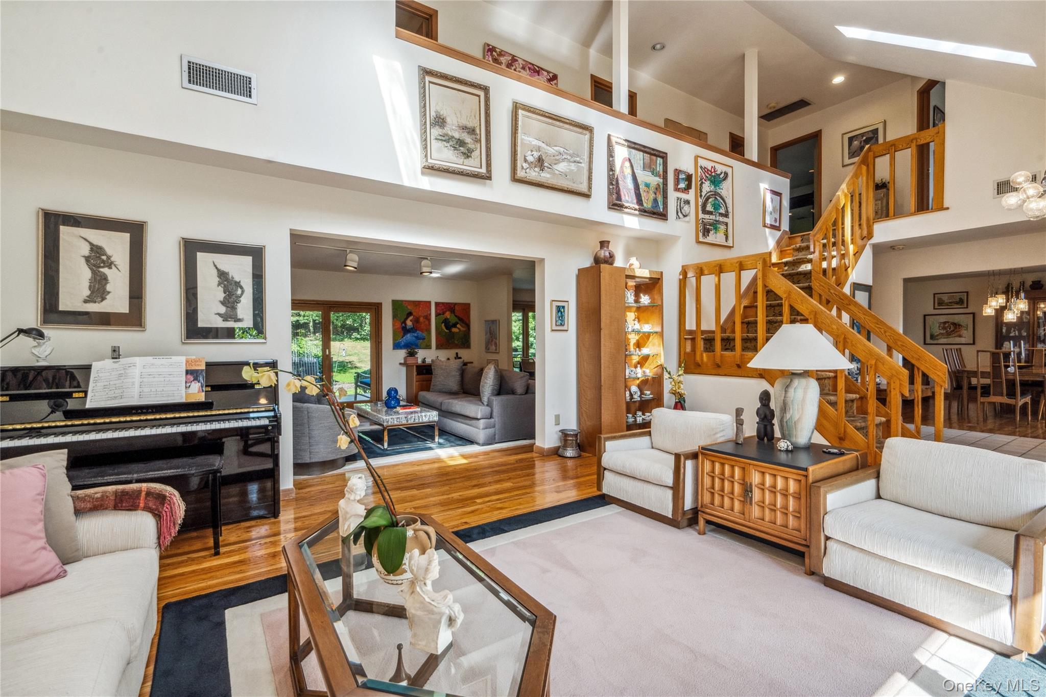 #6 photo, 10 Tradewinds Drive, Bayville , NY 11709