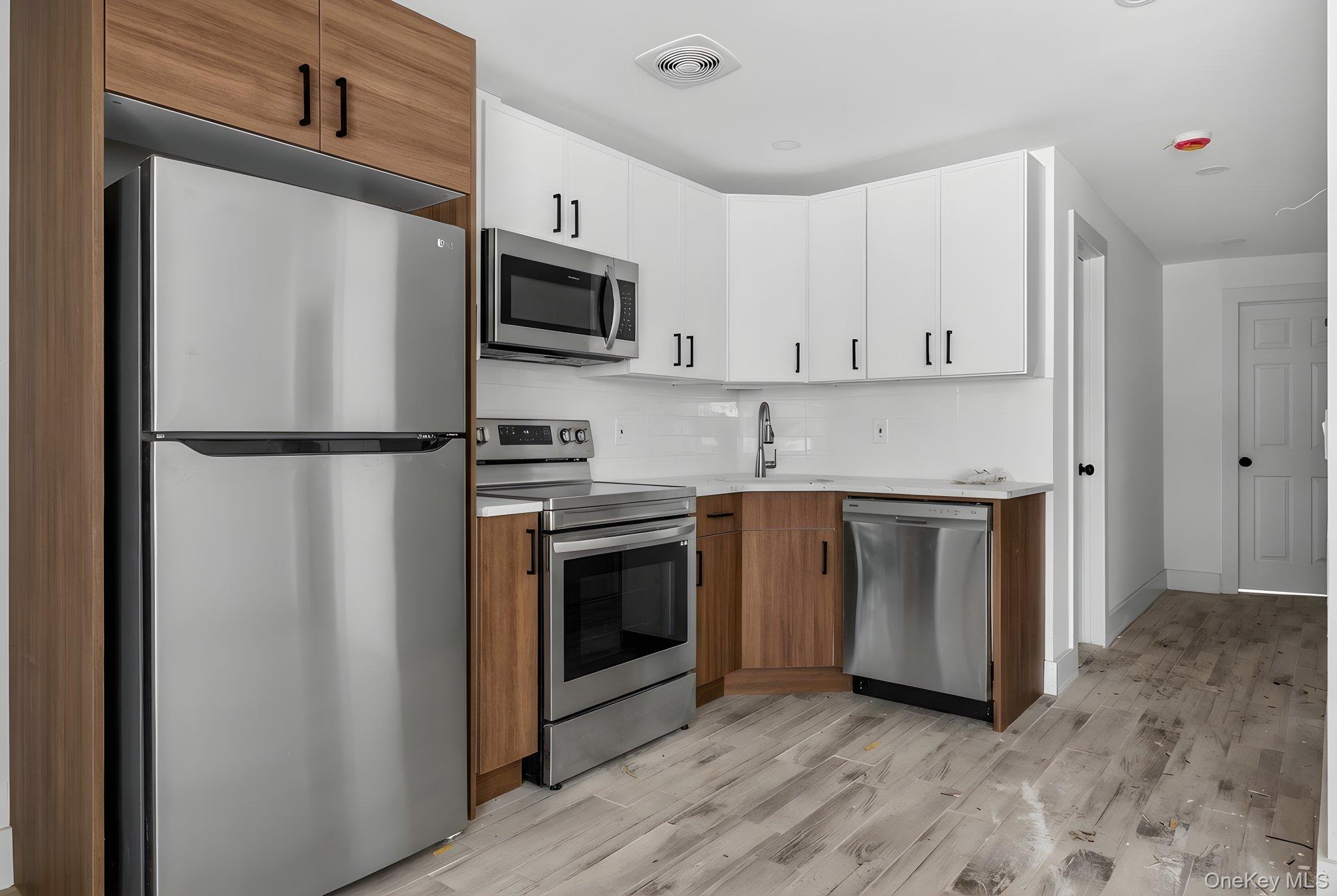 #3 photo, 1657 Tillotson Avenue, 布朗士 Bronx , NY 10469