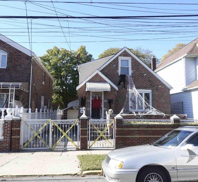 #2 photo, 109-60 131st Street, South Ozone Park , NY 11420