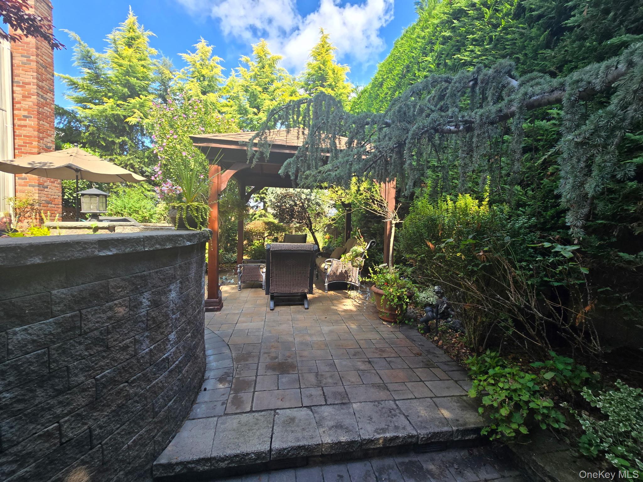 #18 photo, 3391 Lawrence Avenue, Oceanside , NY 11572