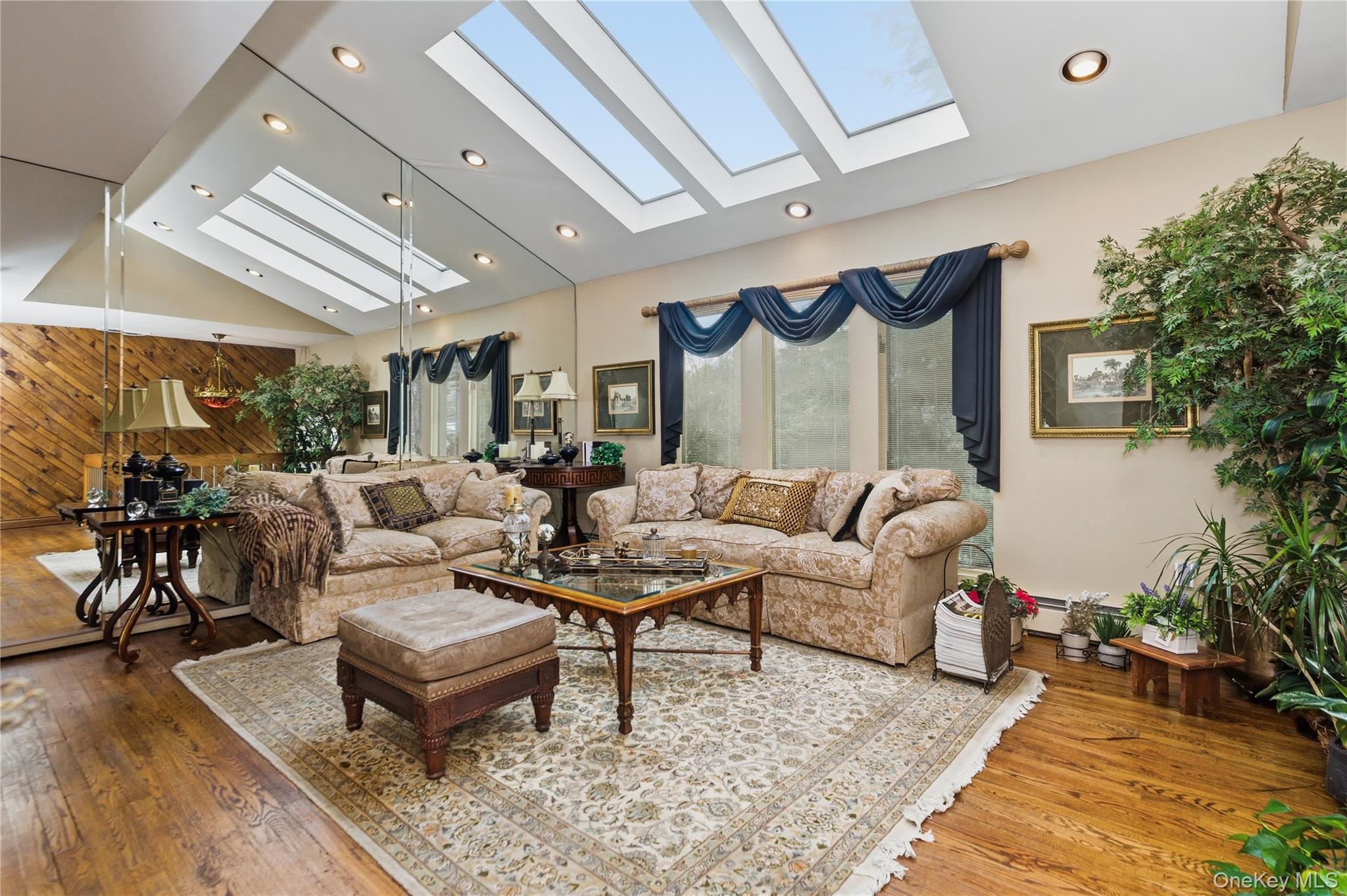 #2 photo, 3391 Lawrence Avenue, Oceanside , NY 11572