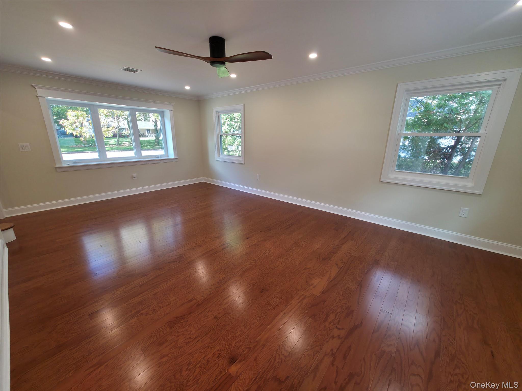 #12 photo, 5 Bently Lane, Stony Brook , NY 11790