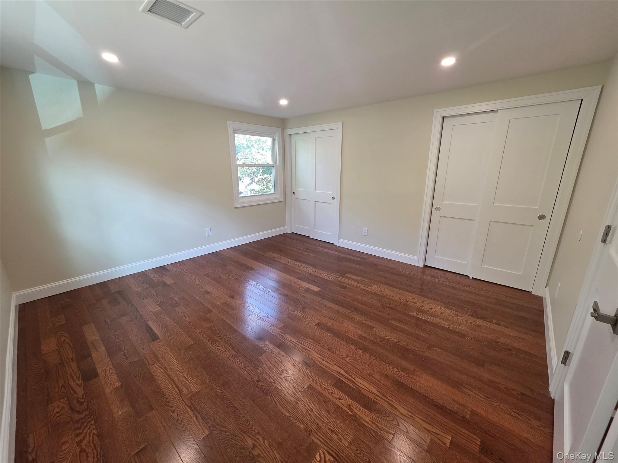 #14 photo, 5 Bently Lane, Stony Brook , NY 11790