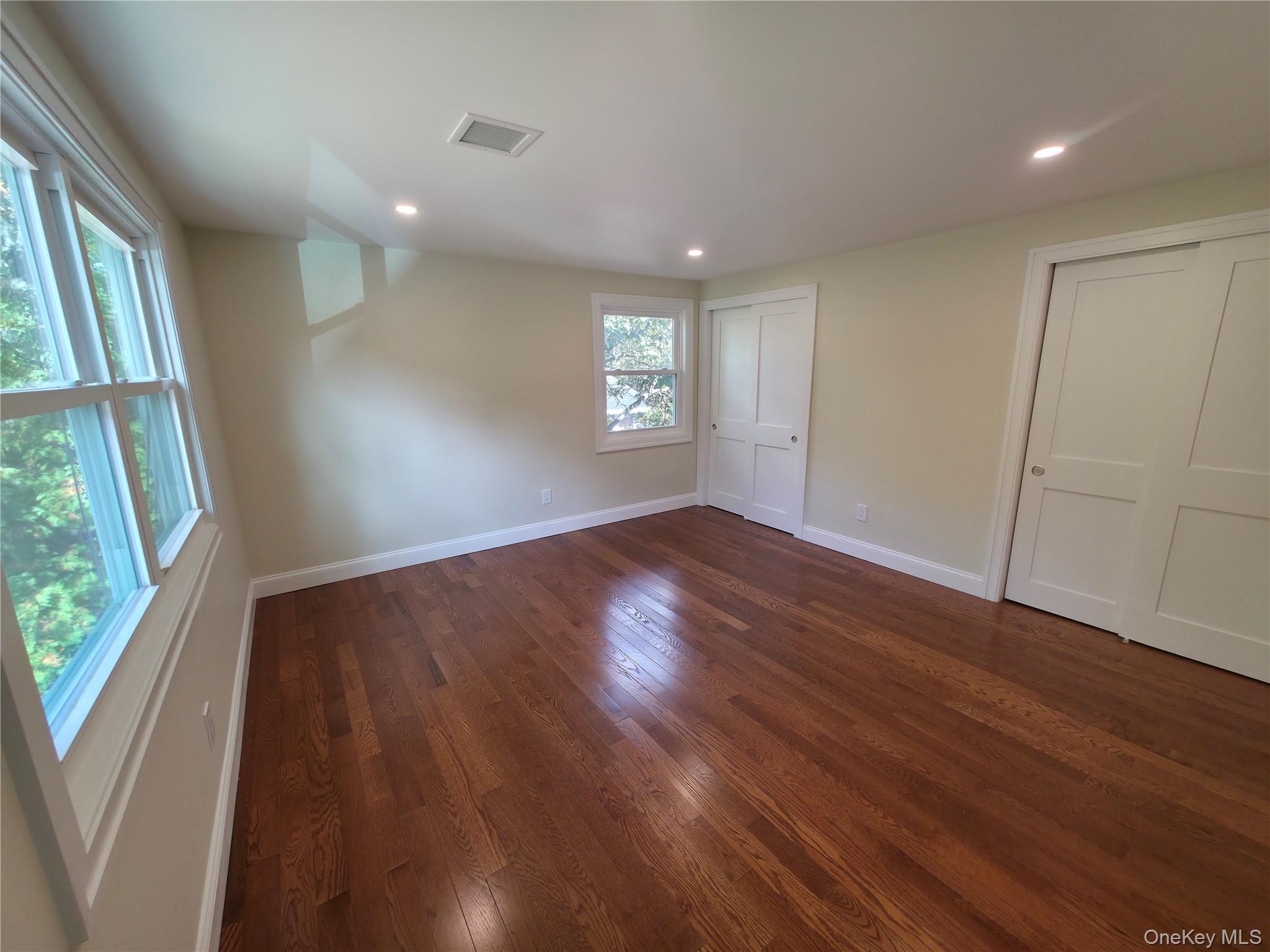 #16 photo, 5 Bently Lane, Stony Brook , NY 11790