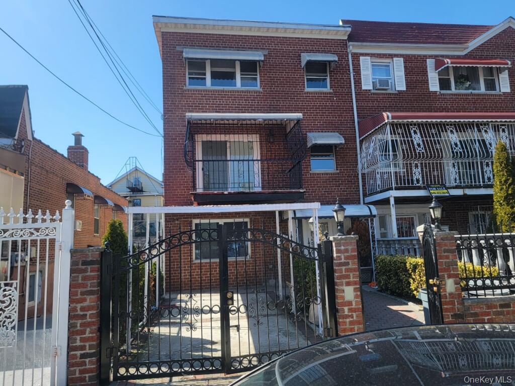 #10 photo, 449 Bolton Avenue, Bronx , NY 10473