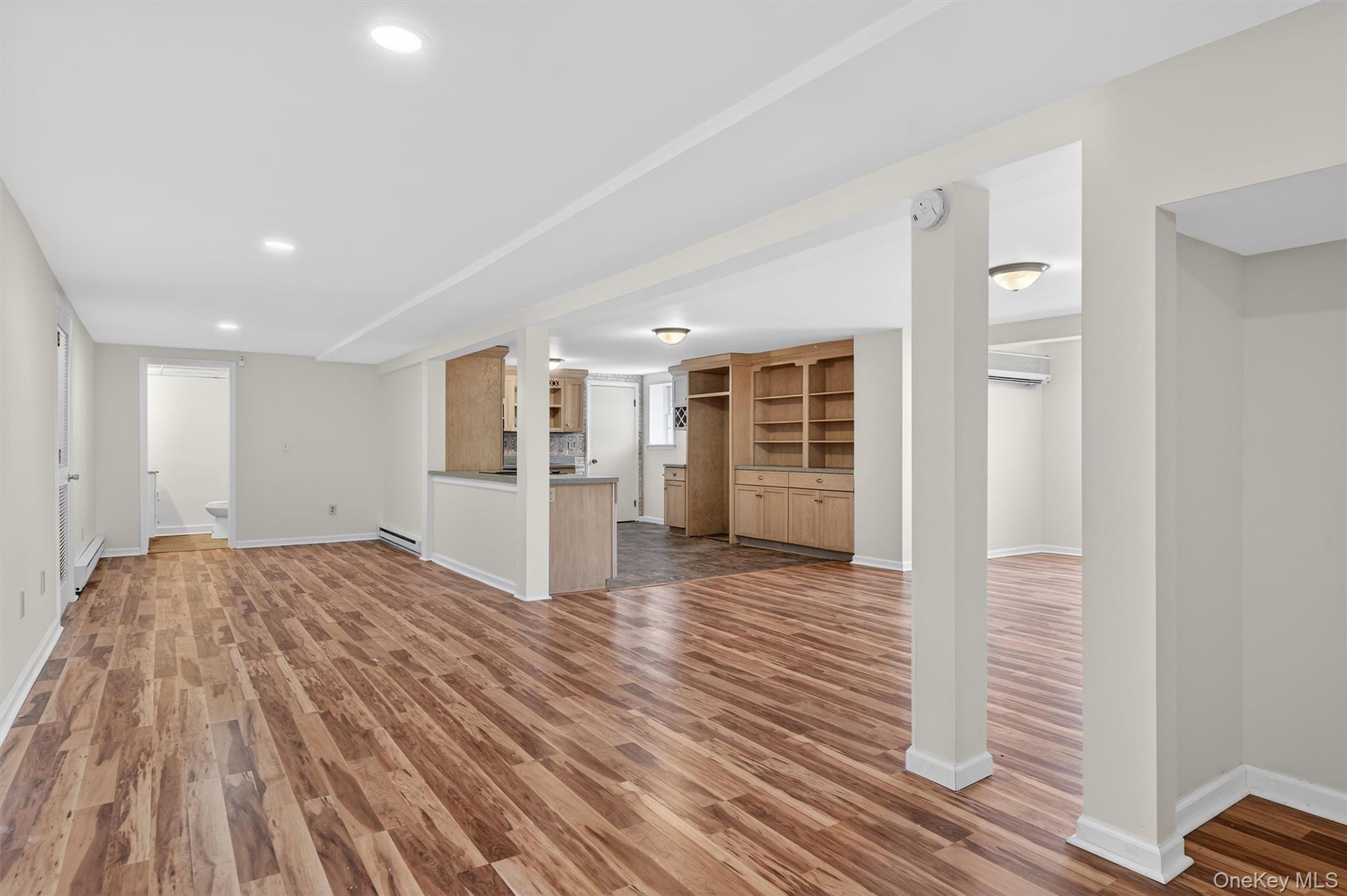 #19 photo, 420 S Plank Road, Westtown , NY 10998