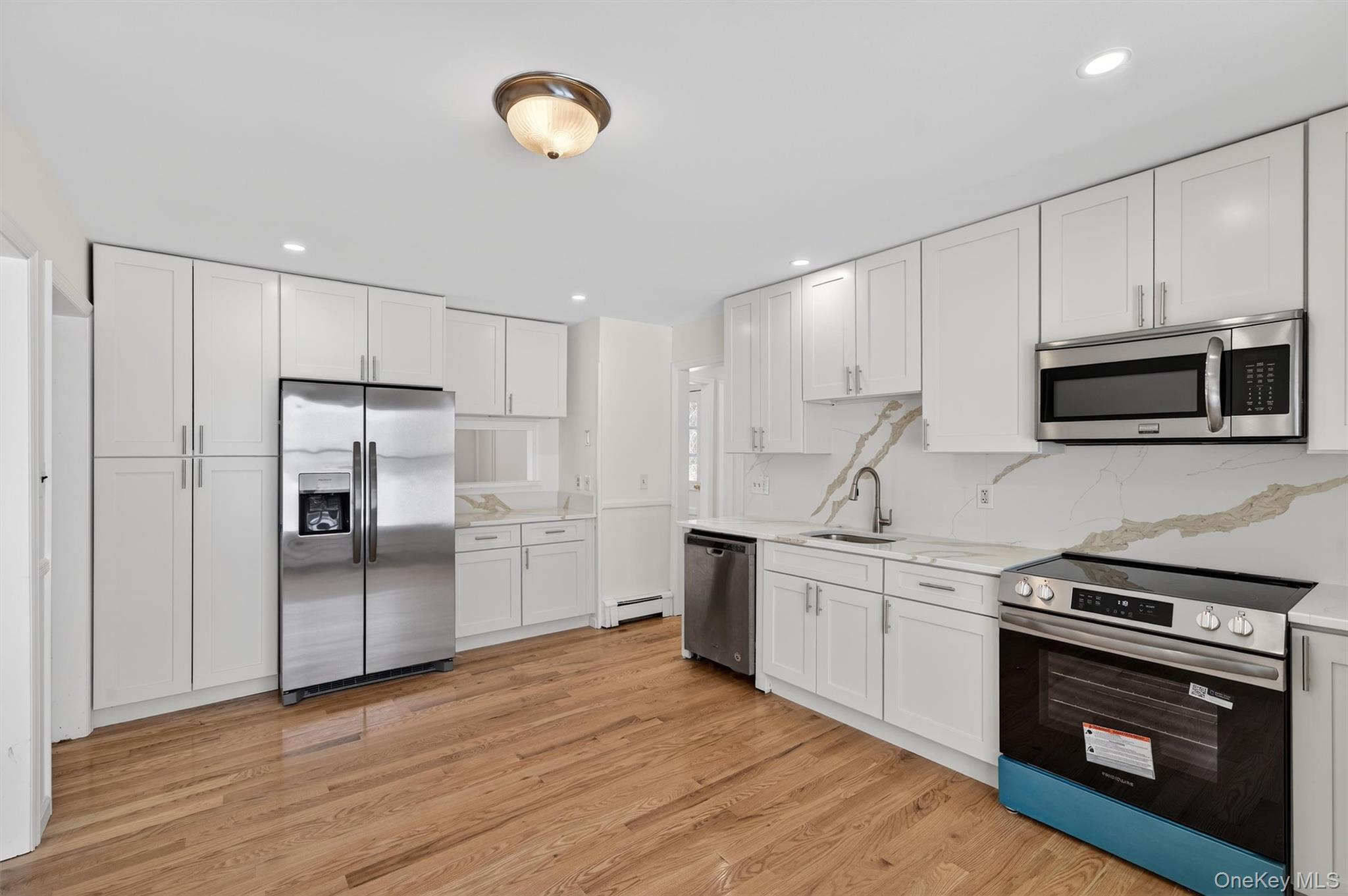 #4 photo, 420 S Plank Road, Westtown , NY 10998