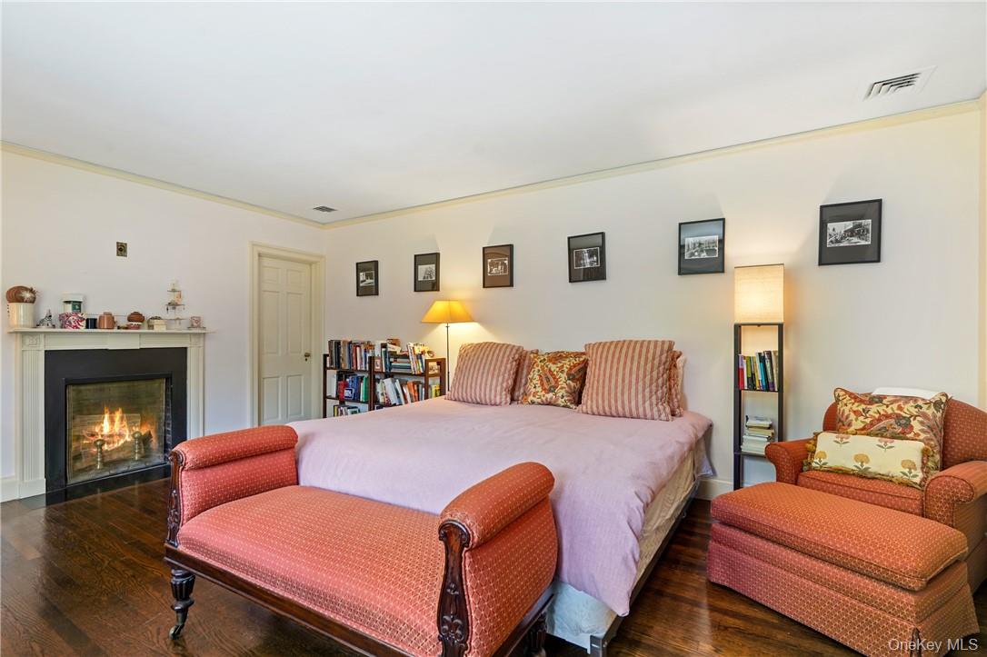 #11 photo, 99 Cantitoe Street, Katonah , NY 10536