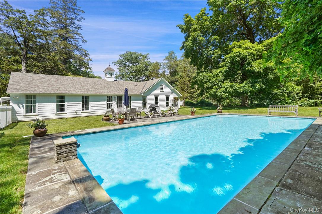 #18 photo, 99 Cantitoe Street, Katonah , NY 10536