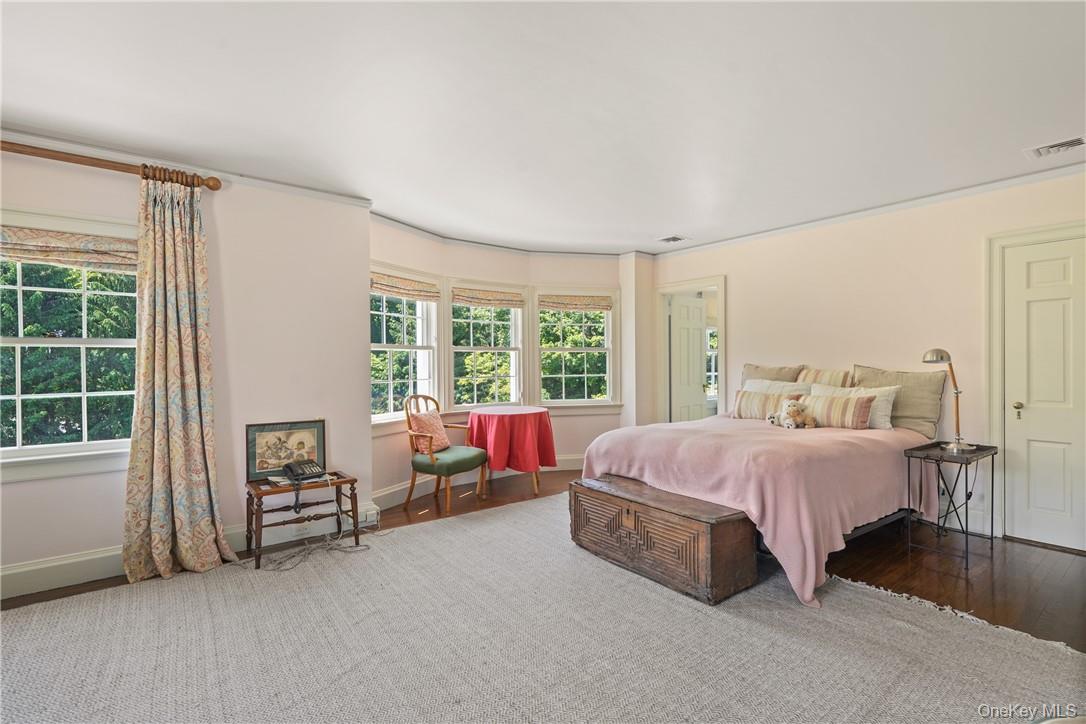 #9 photo, 99 Cantitoe Street, Katonah , NY 10536