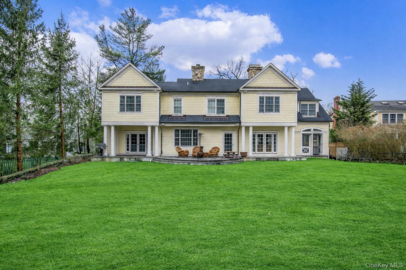 #3 photo, 15 Davis Avenue, Rye , NY 10580