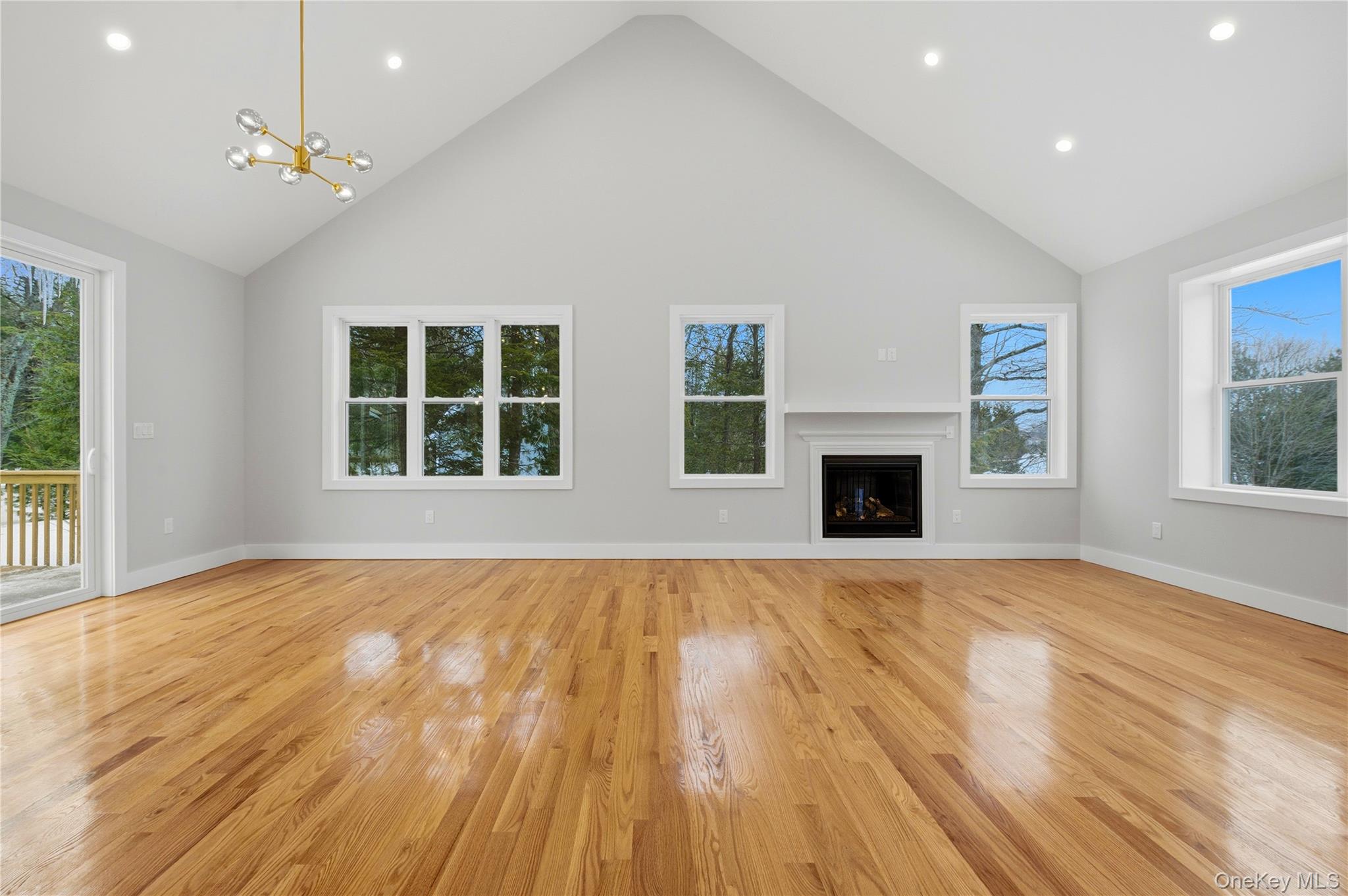 #4 photo, 15 Manchester Road, 뉴욕주 Rock Hill , NY 12775