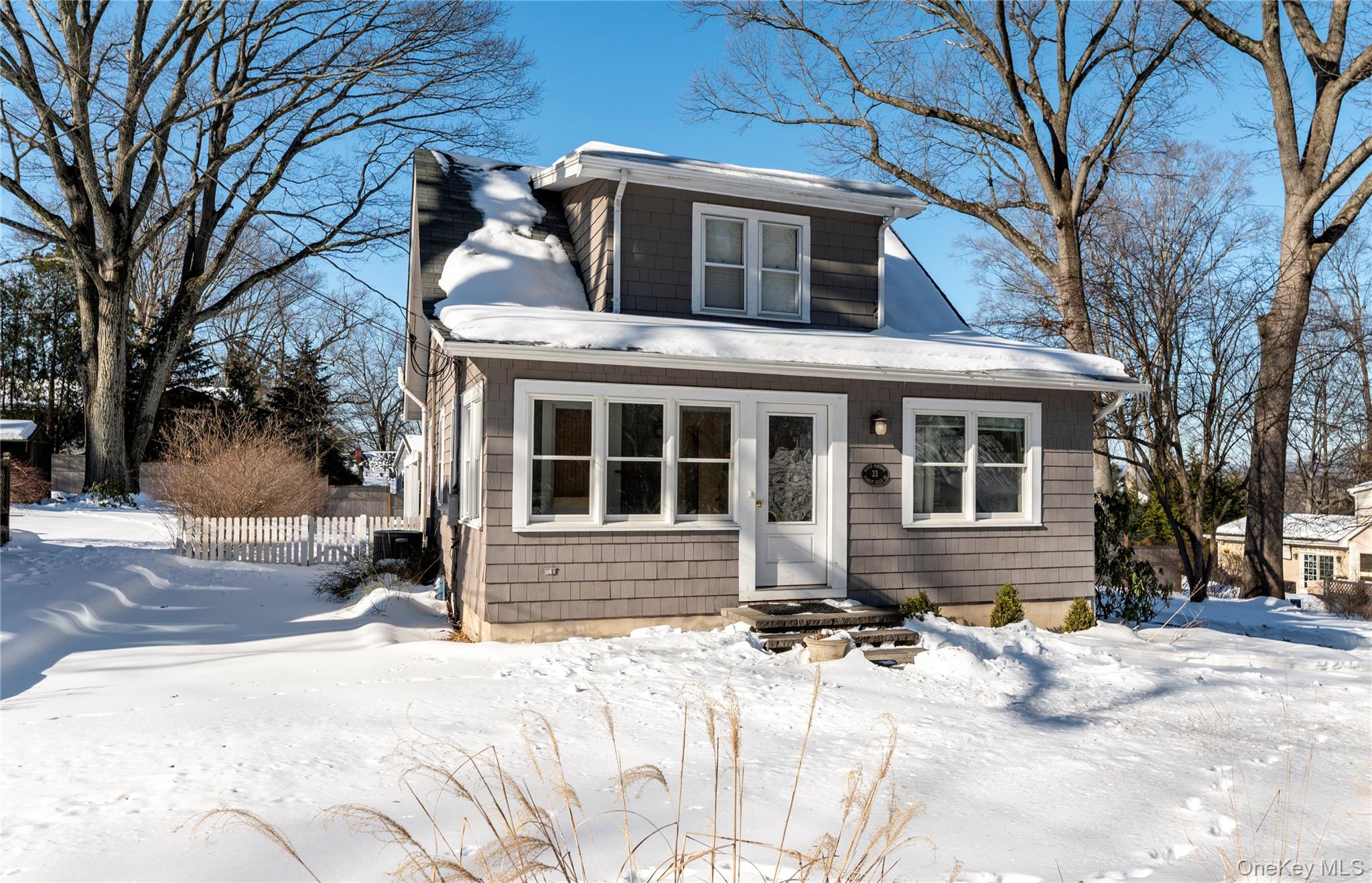 #2 photo, 33 Forest Glen Road, Valley Cottage , NY 10989