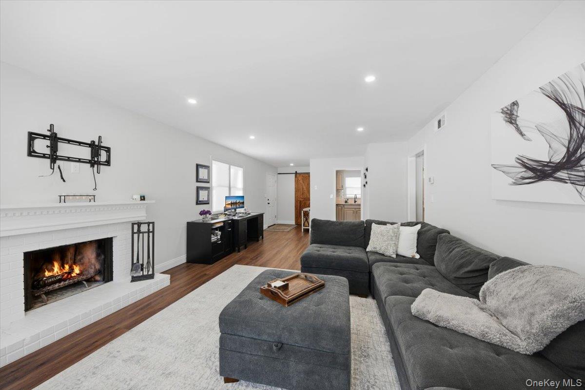 #3 photo, 180 Heritage Hills, Somers , NY 10589