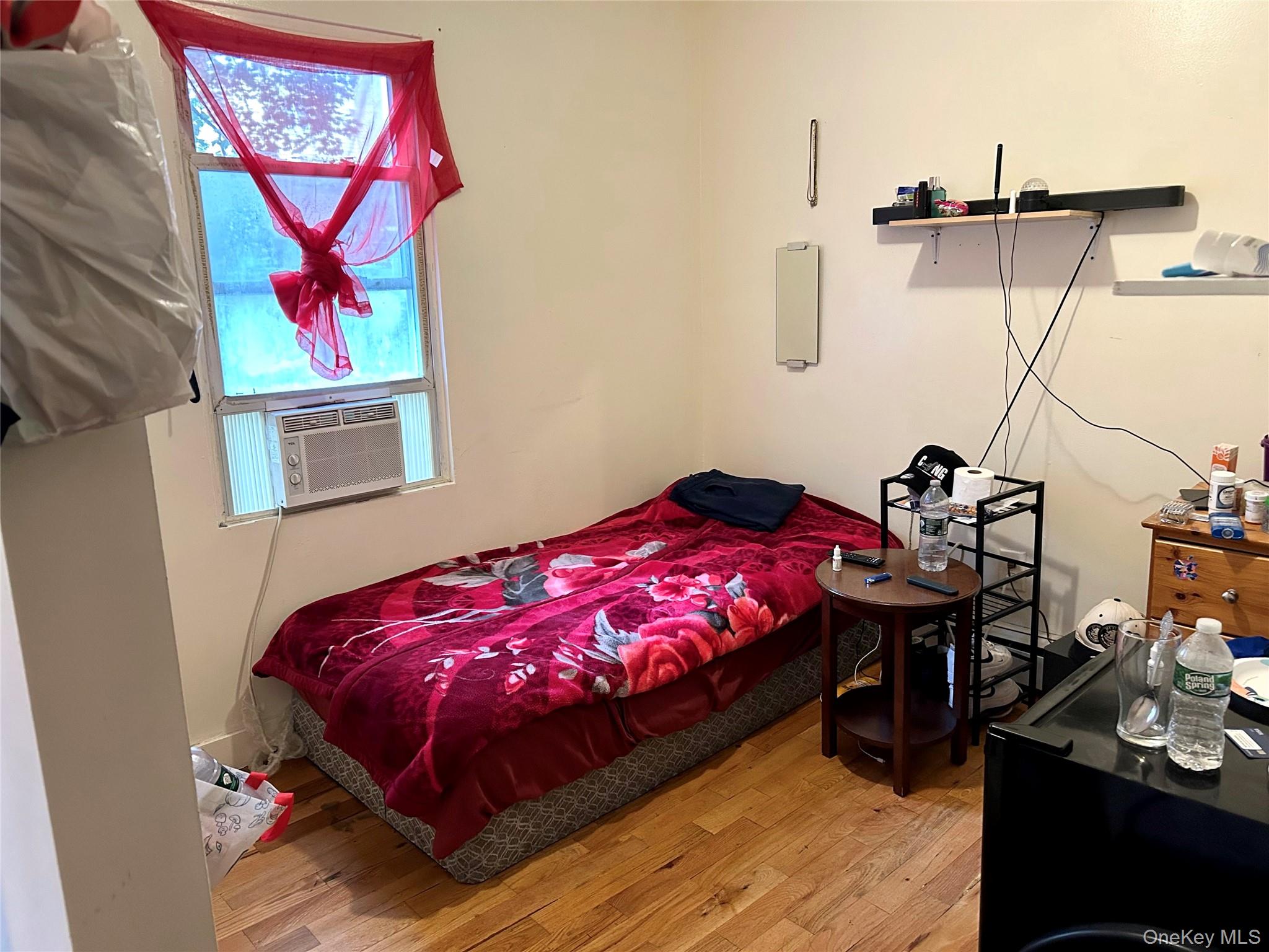 #6 photo, 237 Willow Street, Yonkers , NY 10701