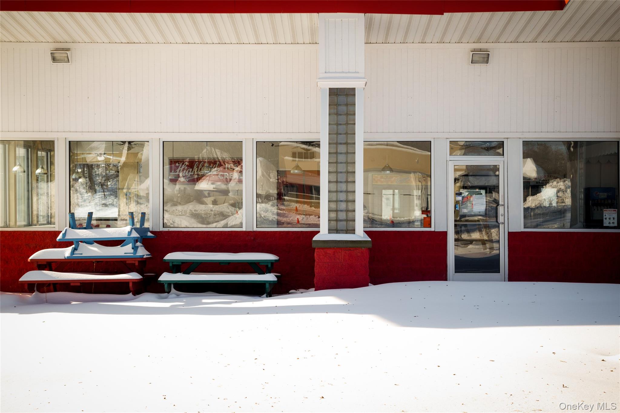 #13 photo, 90 Old Route 9W, Port Ewen , NY 12466