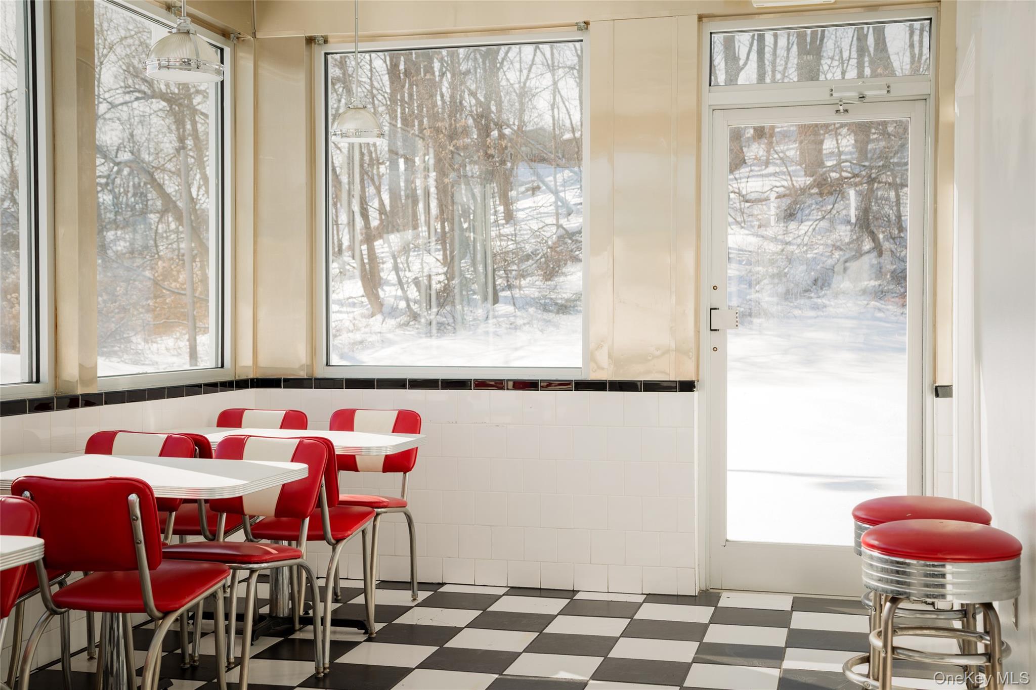 #15 photo, 90 Old Route 9W, Port Ewen , NY 12466