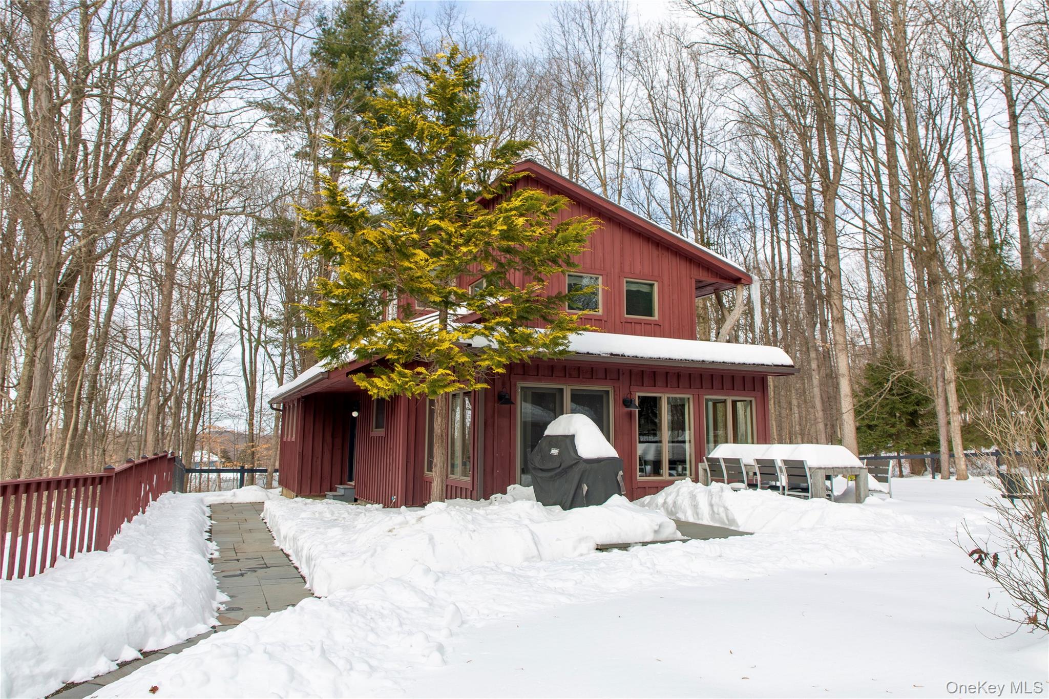 #1 photo, 37 Williams Road, Red Hook , NY 10021