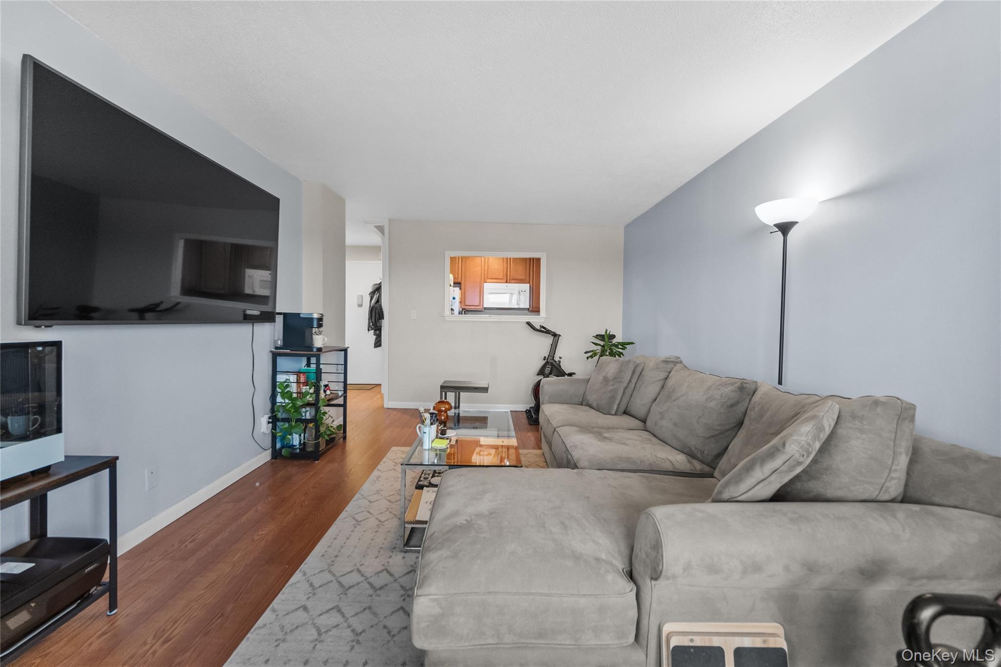 #6 photo, 155 Ferris Avenue, White Plains , NY 10603