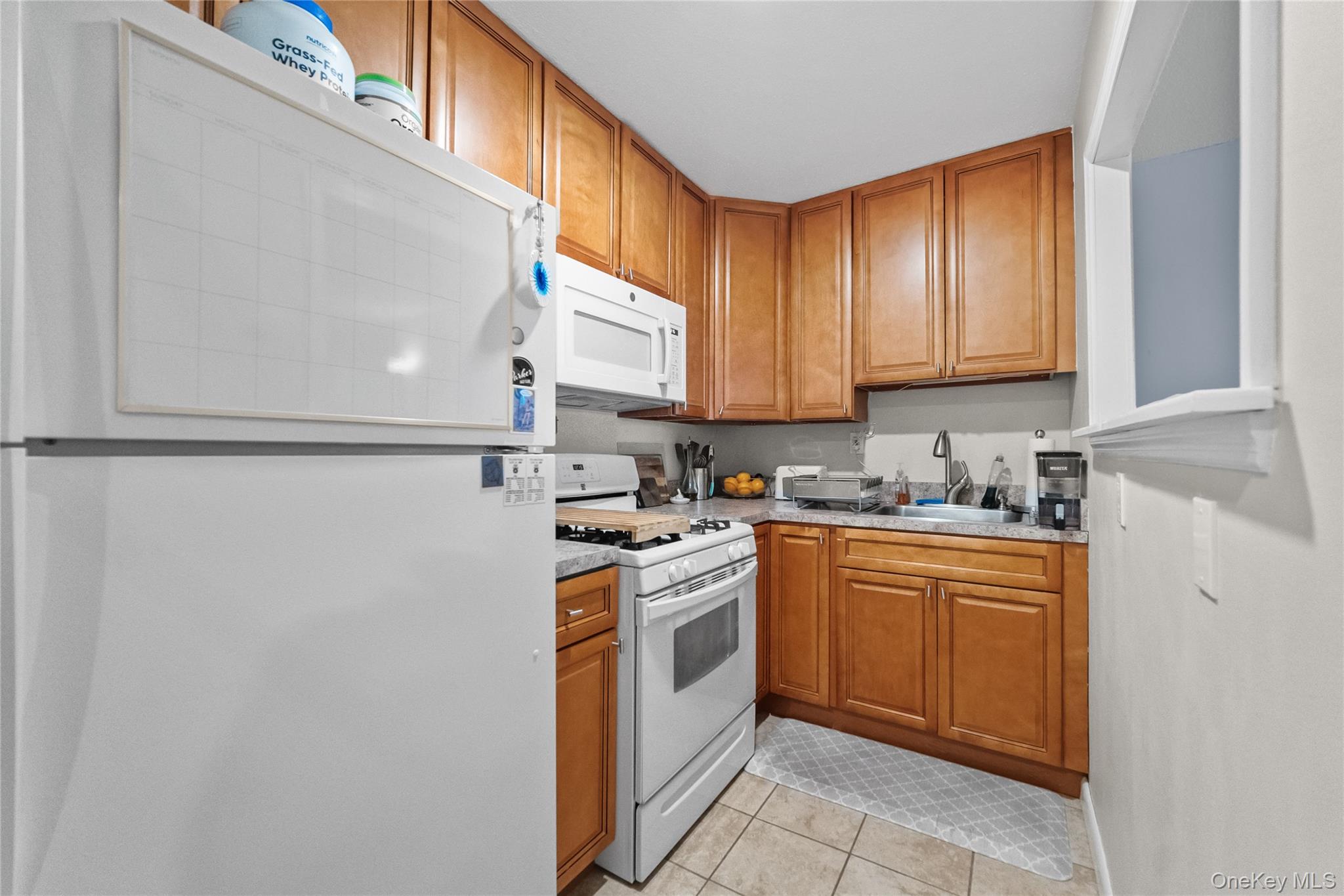 #8 photo, 155 Ferris Avenue, White Plains , NY 10603