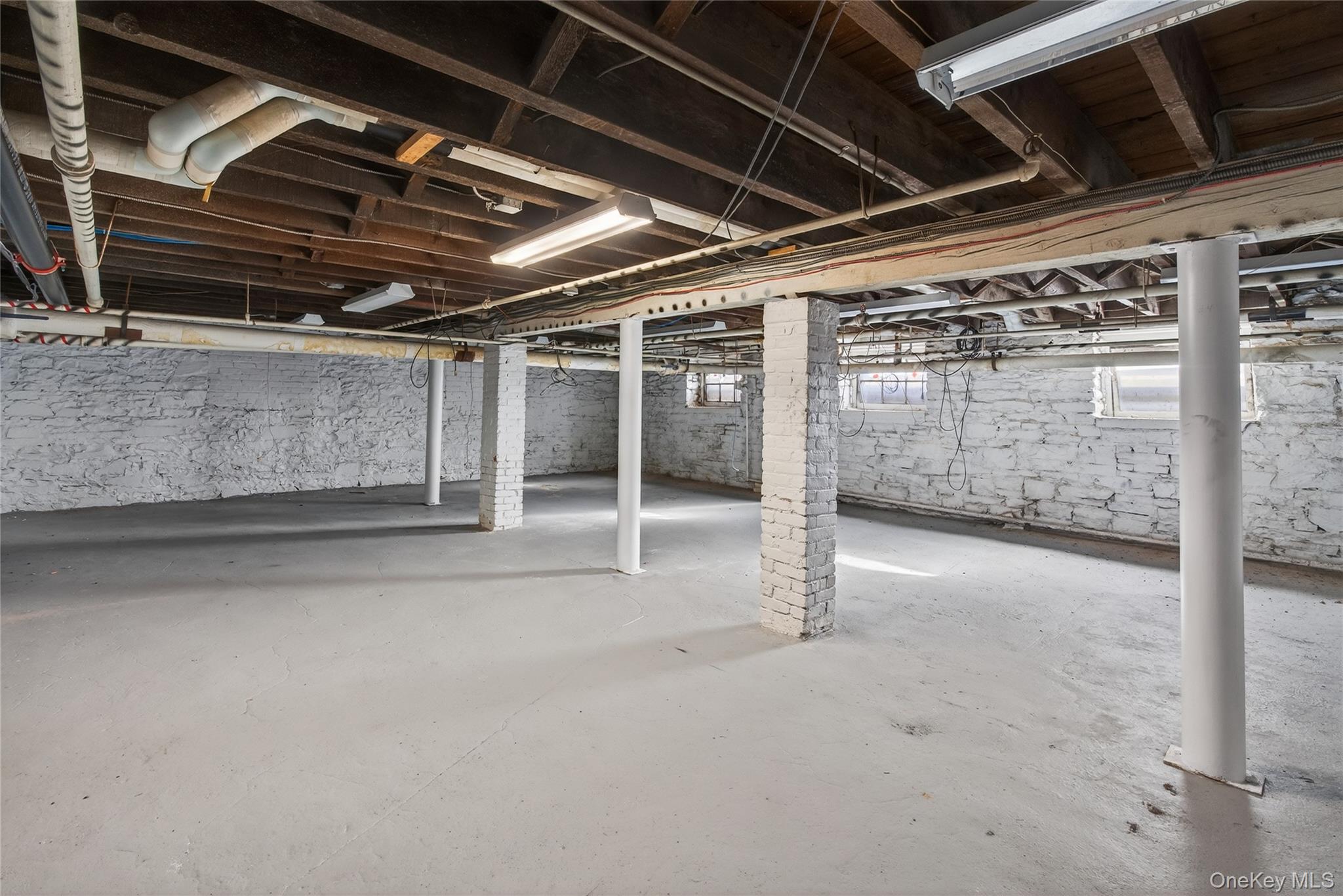 #19 photo, 61 Crown Street, Kingston , NY 12401