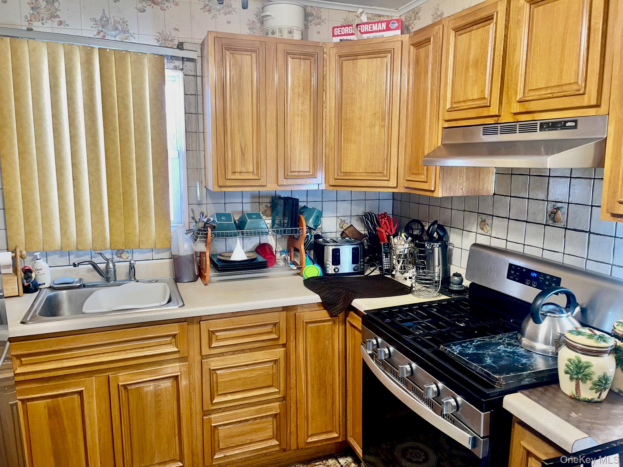 #9 photo, 212-24 112 Road, Queens Village , NY 11429